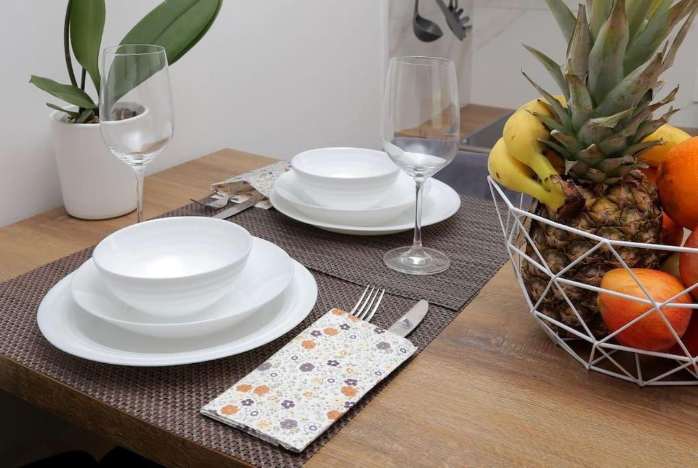 Studio Apartman Karlita สลาโน ภายนอก รูปภาพ